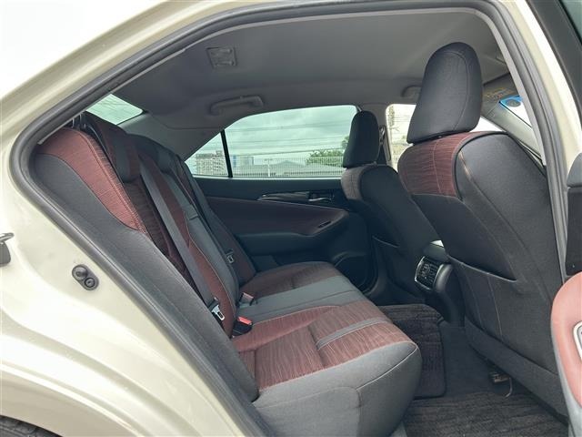 Toyota CROWN 2013 7679128-10