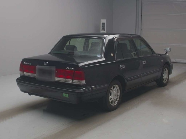 Toyota CROWN 2016 7679147-1
