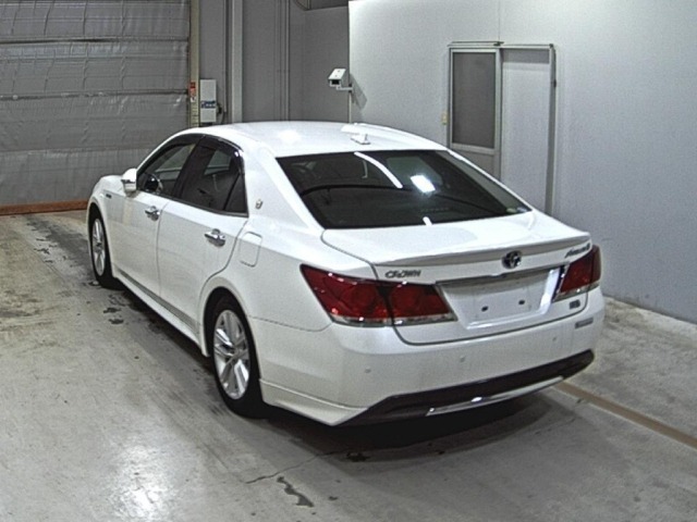 Toyota CROWN 2014 7679214-1