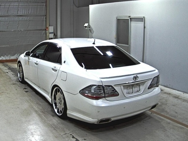 Toyota CROWN 2009 7679215-1
