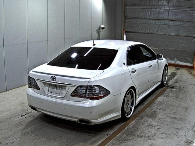 Toyota CROWN 2009 7679215-5