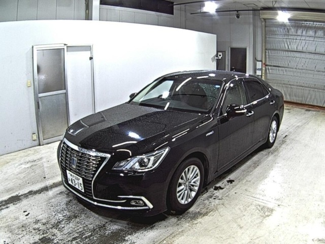 Toyota CROWN 2018 7679225-4