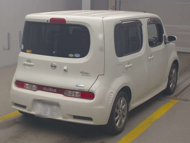 Nissan CUBE 2010 7676669-1