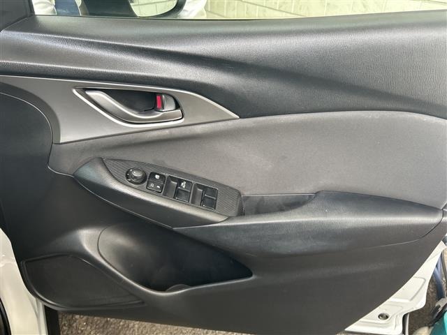 Mazda CX-3 2015 7690163-12