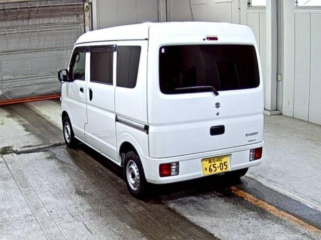 Suzuki EVERY 2023 7688065-1