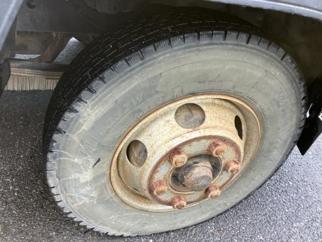 Isuzu FORWARD 1991 7689860-8