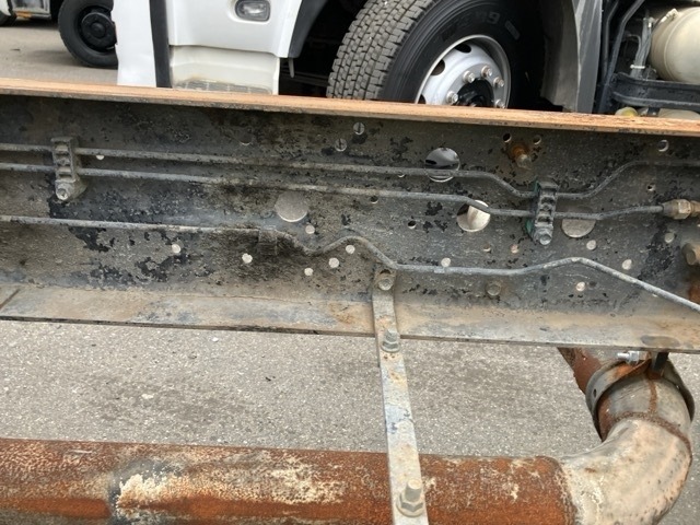 Isuzu FORWARD 2000 7689861-18