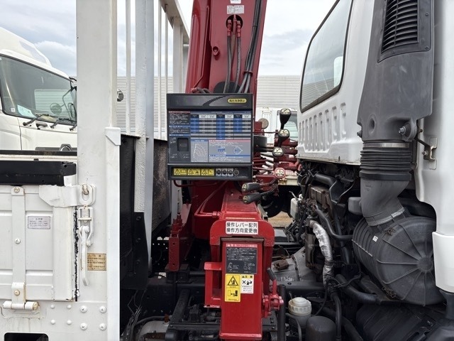 Isuzu FORWARD 2016 7689863-20