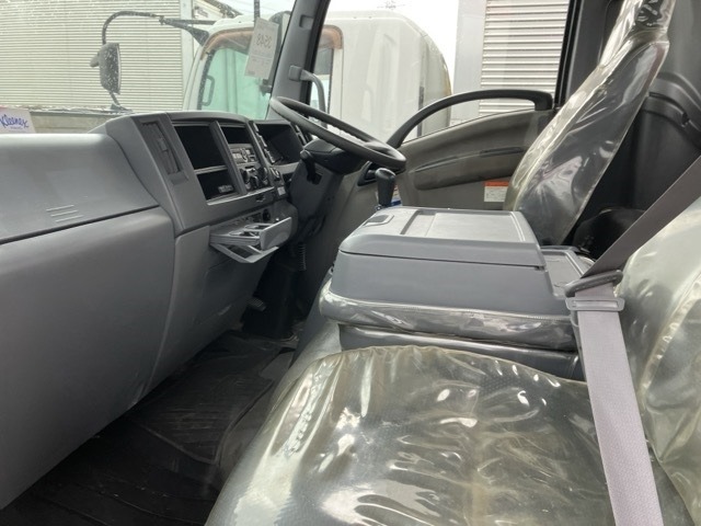 Isuzu FORWARD 2016 7689863-5