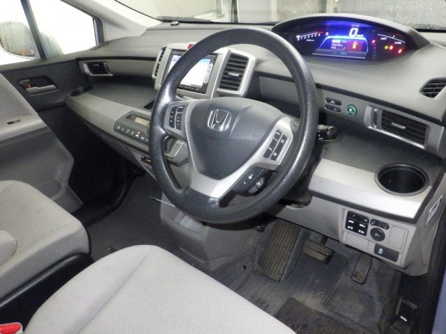 Honda FREED 2013 7686164-3
