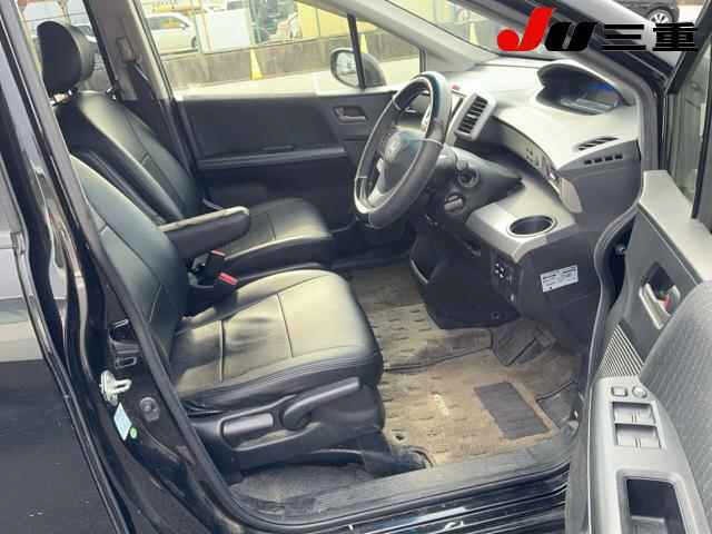 Honda FREED 2013 7686202-4