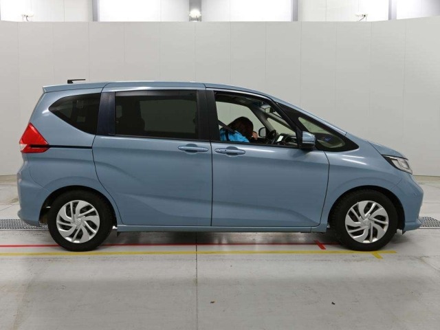 Honda FREED 2022 7686211-3