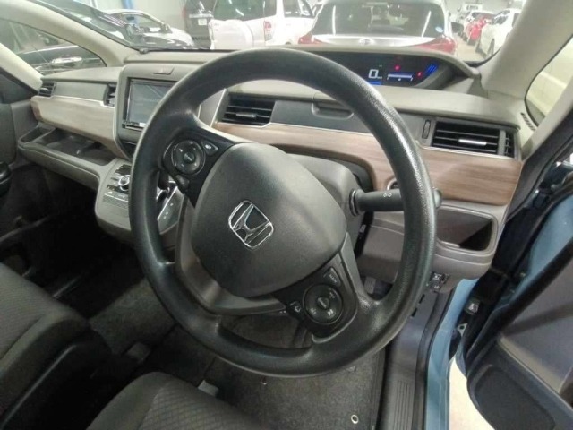Honda FREED 2022 7686211-9