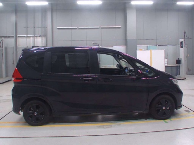 Honda FREED 2022 7686212-3