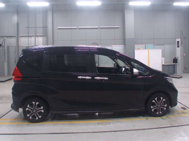 Honda FREED 2023 7686222-3