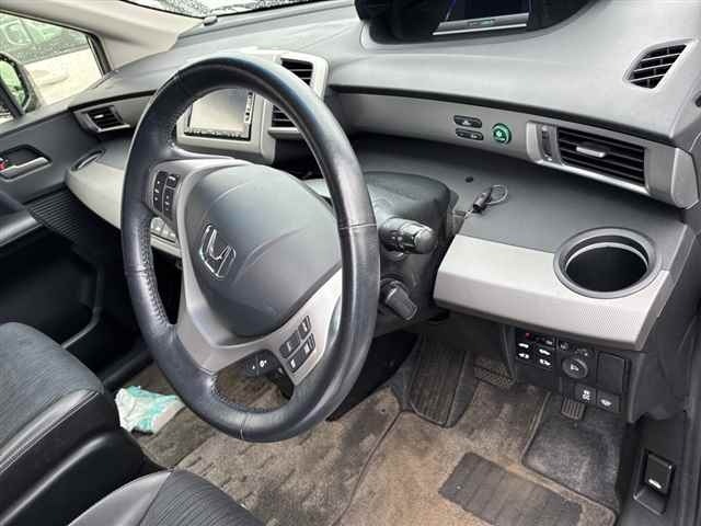 Honda FREED 2013 7686272-3