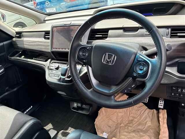 Honda FREED 2023 7686280-3