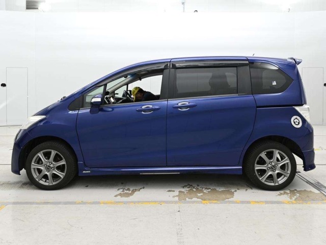 Honda FREED 2012 7686341-4