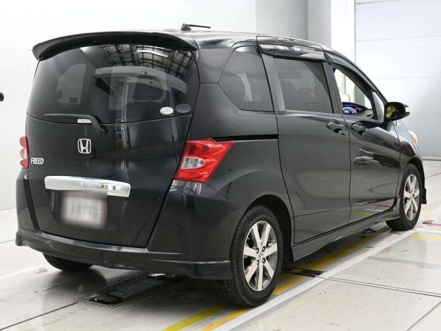 Honda FREED 2011 7686342-1