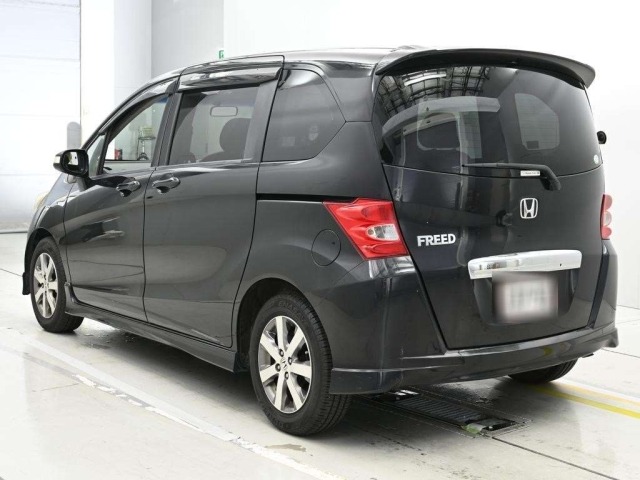 Honda FREED 2011 7686342-6