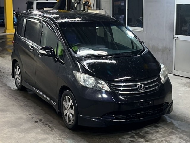 Honda FREED 2011 7686404-4
