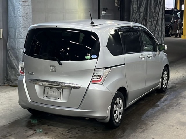 Honda FREED 2012 7686411-5