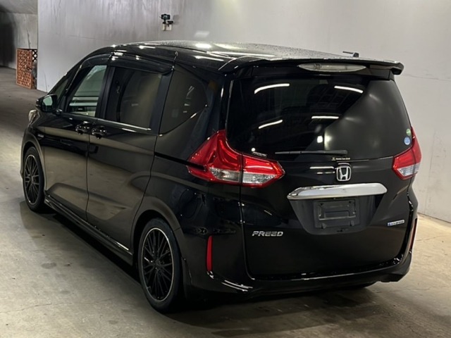 Honda FREED 2017 7686412-1