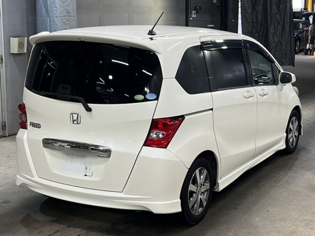 Honda FREED 2009 7686414-5