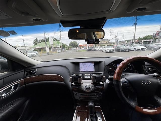 Nissan FUGA 2015 7678310-16