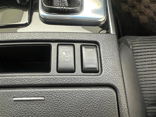 Nissan FUGA 2008 7678320-11