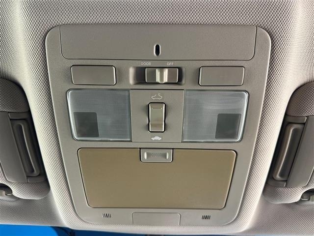 Nissan FUGA 2008 7678320-2