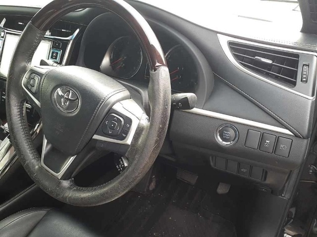 Toyota HARRIER 2014 7676878-9