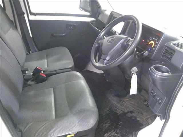 Daihatsu HIJET VAN 2021 7679977-4