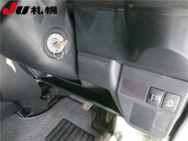 Daihatsu HIJET VAN 2020 7680252-4