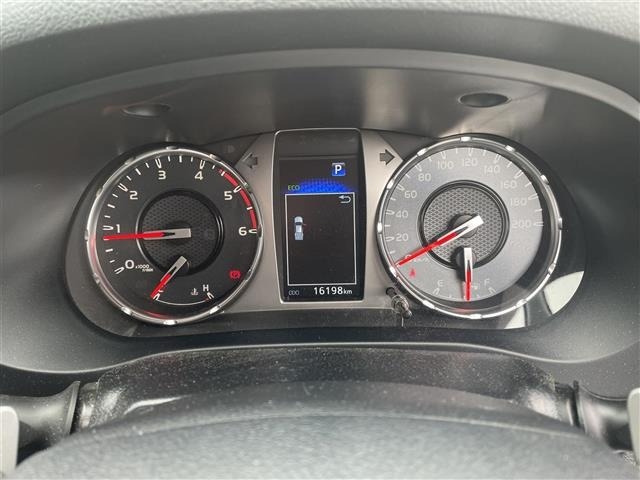 Toyota HILUX 2024 7678035-1