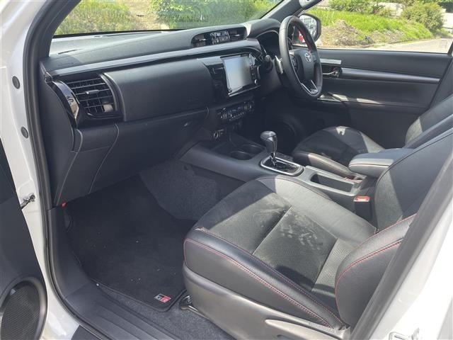Toyota HILUX 2024 7678035-22