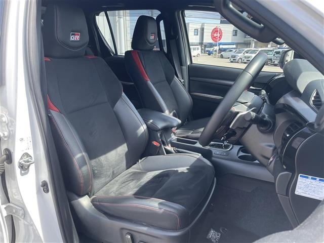 Toyota HILUX 2024 7678035-6