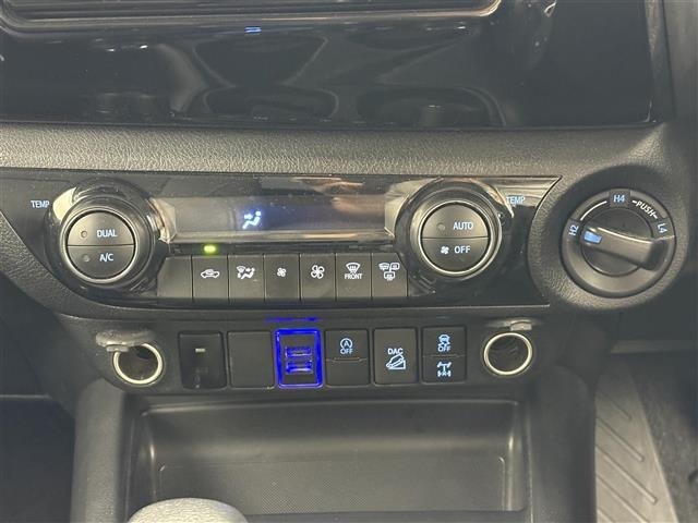 Toyota HILUX 2021 7678041-12