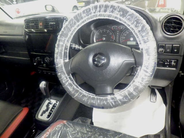 Suzuki JIMNY SIERRA 2013 7684565-3