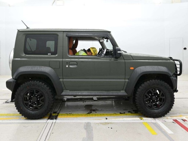 Suzuki JIMNY SIERRA 2022 7684632-3