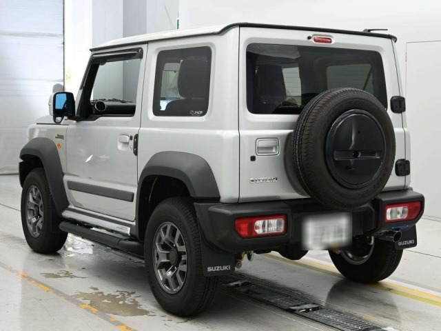 Suzuki JIMNY SIERRA 2024 7684652-6