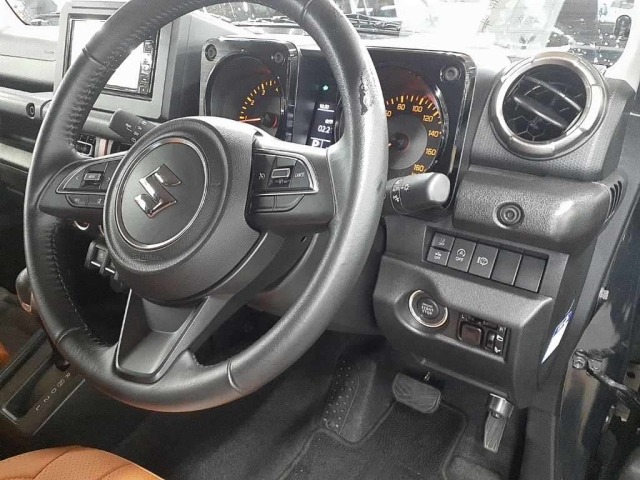 Suzuki JIMNY SIERRA 2022 7684684-9