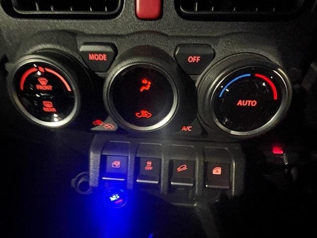 Suzuki JIMNY SIERRA 2022 7685272-12