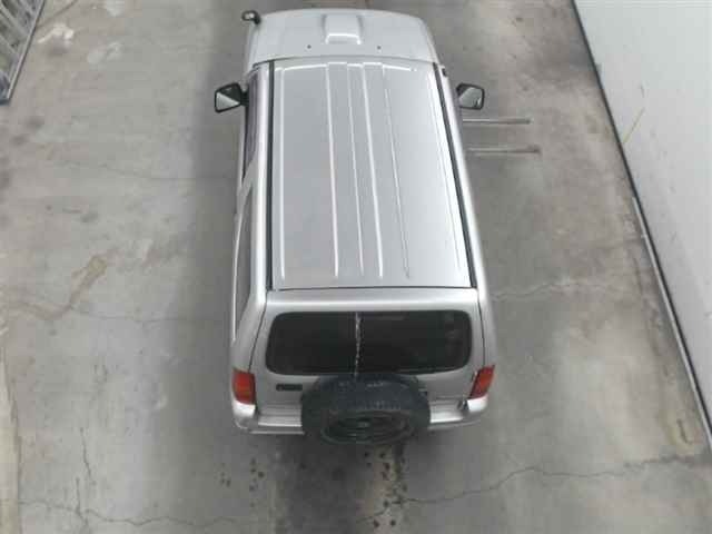 Suzuki JIMNY 2000 7675136-10