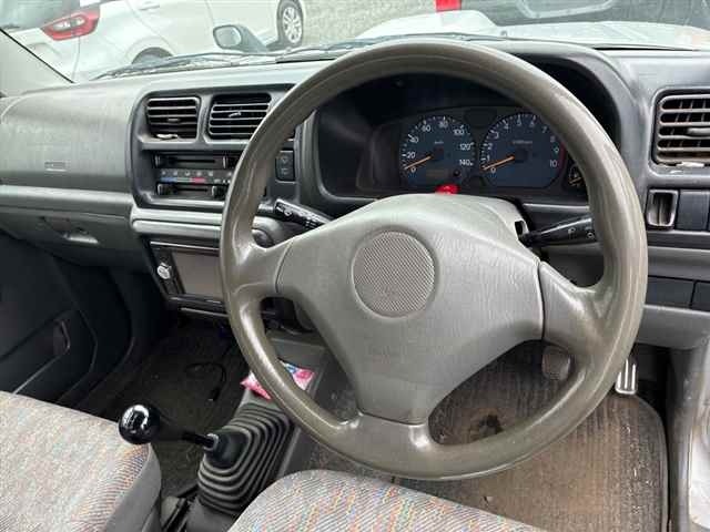 Suzuki JIMNY 2000 7675136-3
