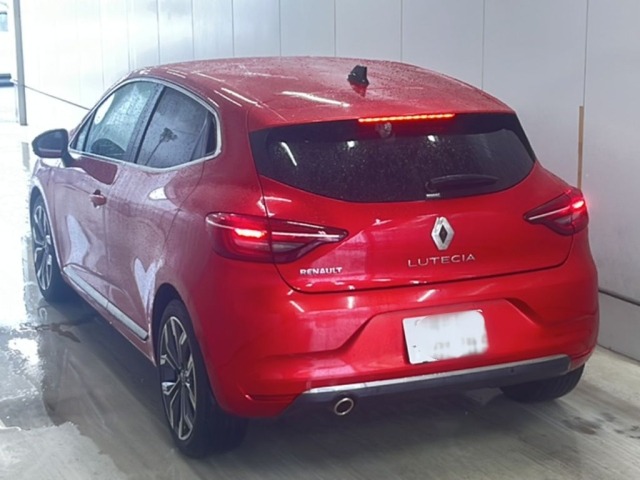 Renault LUTECIA 2021 7676958-1