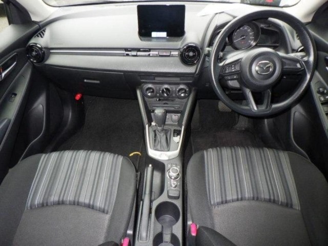 Mazda MAZDA2 2023 7686864-3
