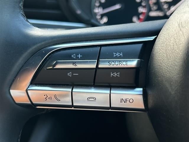 Mazda MAZDA3 2023 7686040-1