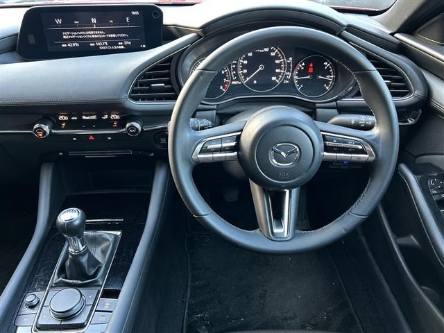 Mazda MAZDA3 2023 7686040-15