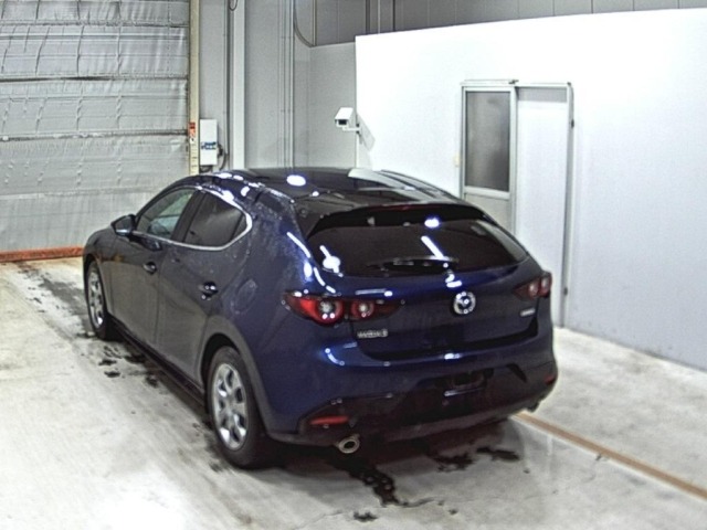 Mazda MAZDA3 2022 7686065-1